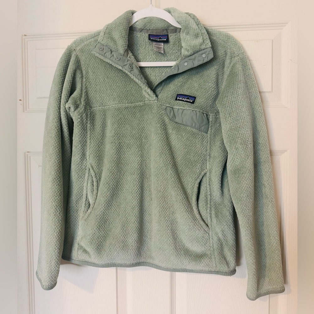 Patagonia pullover sweater